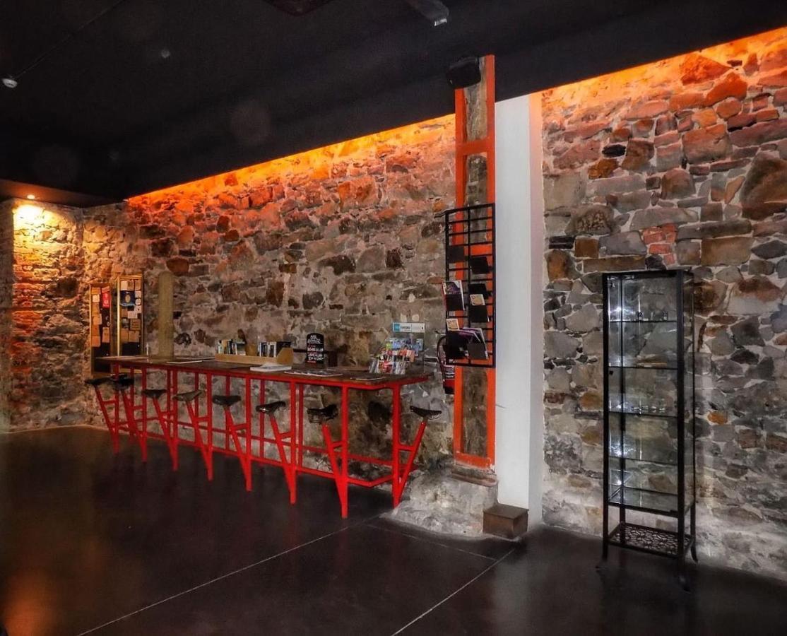 Poshtel Bilbao - Premium Hostel Εξωτερικό φωτογραφία