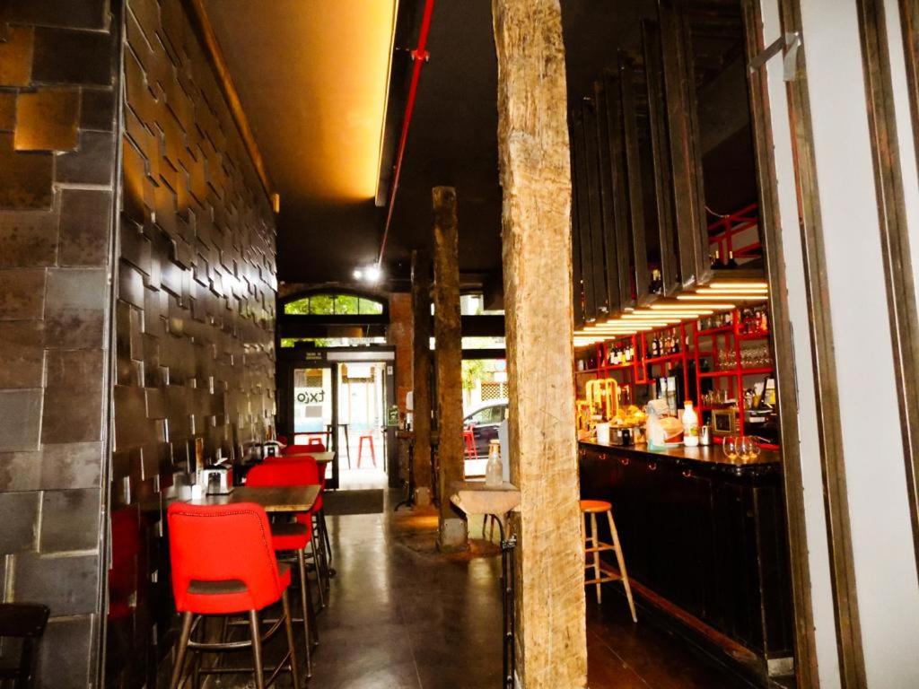 Poshtel Bilbao - Premium Hostel Εξωτερικό φωτογραφία