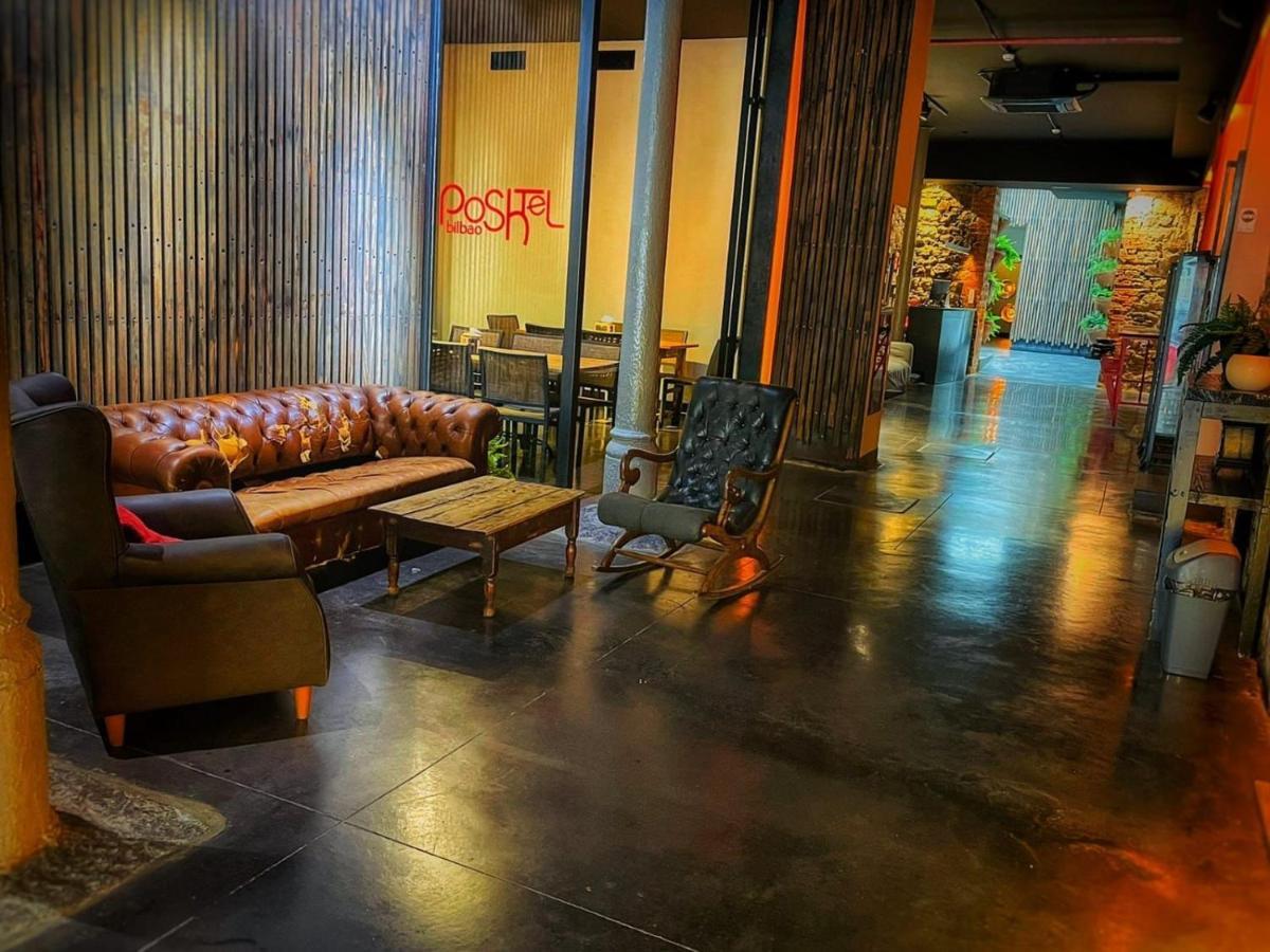 Poshtel Bilbao - Premium Hostel Εξωτερικό φωτογραφία
