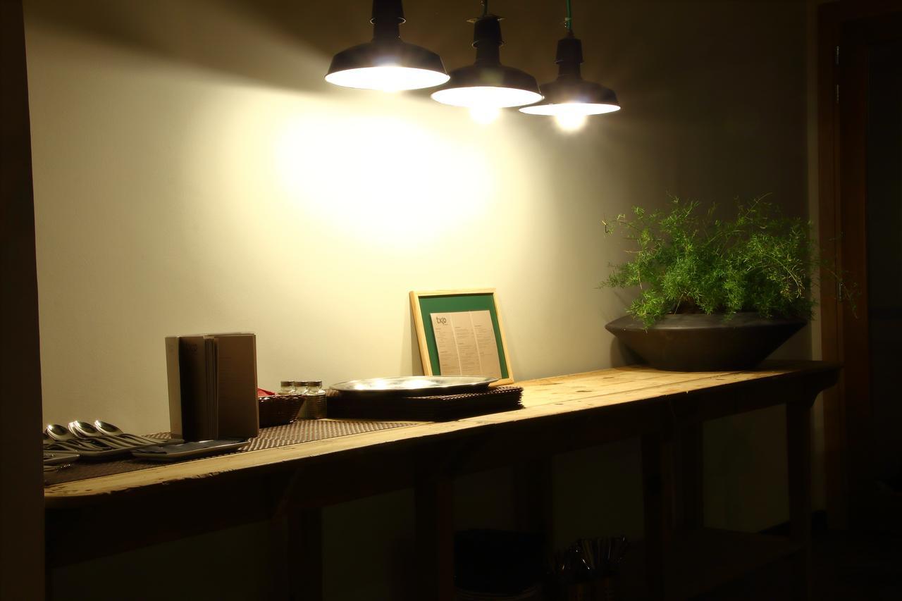 Poshtel Bilbao - Premium Hostel Εξωτερικό φωτογραφία