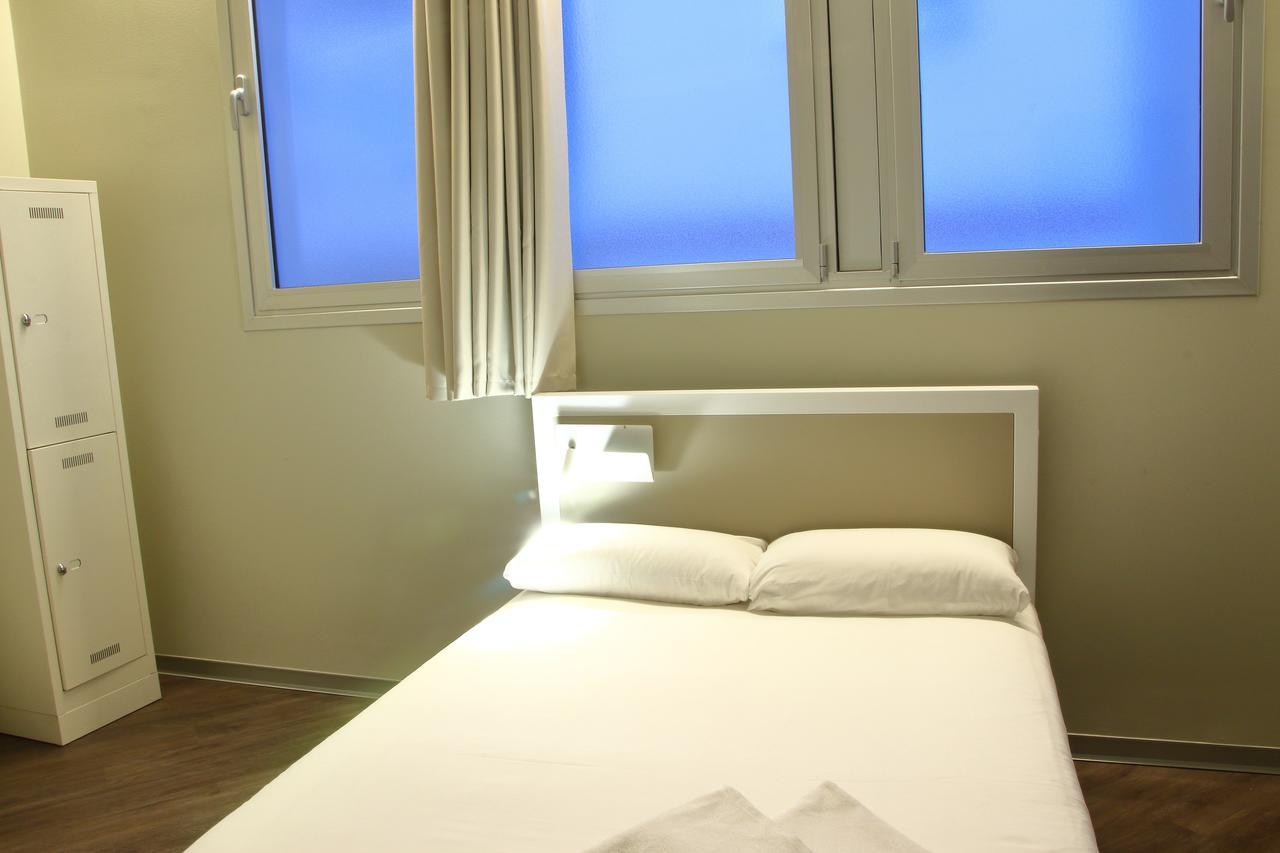 Poshtel Bilbao - Premium Hostel Εξωτερικό φωτογραφία